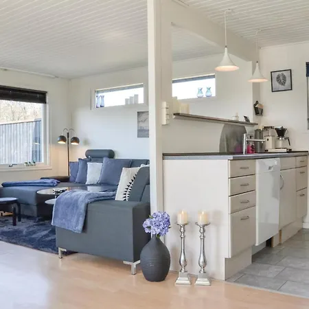 Nyaraló Two-bedroom In Hyllinge Kirke-Hyllinge