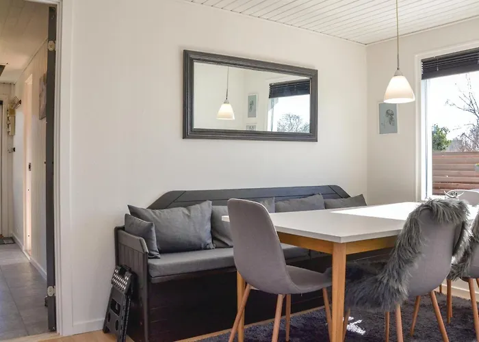 Two-bedroom In Hyllinge Semesterbostad Kirke-Hyllinge